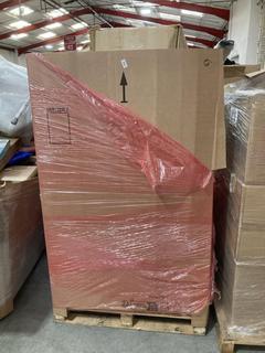 Lot 567  
            Chesterfield SR40 - Collection or Optional Delivery Available 

                
PALLET OF ASSORTED ITEMS TO INCLUDE 101.5 X 65.6 X 3.5CM DRYWIPE WHITEBOARD WITH ...