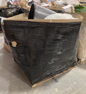 Lot 60  
            Chesterfield SR40 - Collection or Optional Delivery Available 

                
PALLET OF ASSORTED ITEMS TO INCLUDE SINGLE MATTRESS IN WHITE (LOCATION: B5)