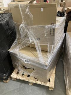 Lot 636  
            Chesterfield SR40 - Collection or Optional Delivery Available 

                
PALLET OF ASSORTED ITEMS TO INCLUDE SLIMFAST CAFE LATTE PROTEIN POWDER BBE- 10/20...