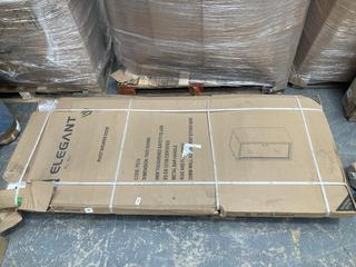 Lot 87  
            Chesterfield SR40 - Collection Only 

                
ELEGANT PIVOT SHOWER DOOR 760 X 1850MM (COLLECTION ONLY) (LOCATION: A7)