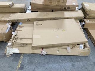 Lot 147  
            Chesterfield SR35 - Collection or Optional Delivery Available 
                
KINGSTON KING SIZE VELVET LIFT UP BED IN CREAM - ORIGINAL RRP £749 (WJVSH)(COMPLE...