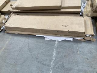 Lot 192  
            Chesterfield SR35 - Collection or Optional Delivery Available 

                
3 DOOR WARDROBE PART IN LIGHT GREY (`) (LOCATION: SR35)