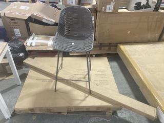 Lot 254  
            Chesterfield SR35 - Collection or Optional Delivery Available 
                
BAR STOOL IN GREY METAL AND 1275 X 990 X 105 MM BED FRAME IN BLACK (LOCATION: SR35)