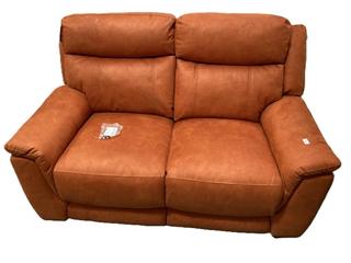 Lot 28  
            Chesterfield SR35 - Collection or Optional Delivery Available 

                
DFS 2 SEATER MANUAL RECLINER IN TERRACOTTA (LOCATION: SR35) (RAO12BAZF)