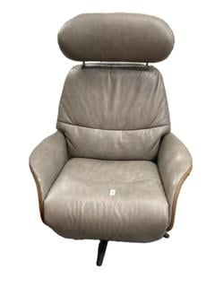 Lot 30  
            Chesterfield SR35 - Collection or Optional Delivery Available 

                
DFS SWIVEL POWER REC ARMCHAIR IN SLATE GREY (LOCATION: SR35)