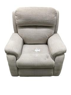 Lot 31  
            Chesterfield SR35 - Collection or Optional Delivery Available 

                
DFS ARM CHAIR IN OFF WHITE / GREY (LOCATION: SR35) (UKIMC999)