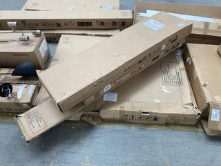 Lot 335  
            Chesterfield SR35 - Collection or Optional Delivery Available 

                
4 X ASSORTED LA REDOUTE ITEMS TO INCLUDE HANGING RAIL IN NATURAL (48605) (LOCATIO...