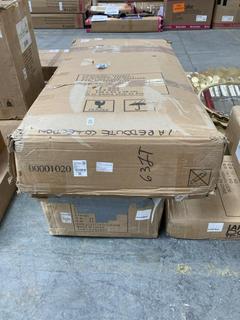 Lot 370  
            Chesterfield SR35 - Collection or Optional Delivery Available 
                
LA REDOUTE 120X53X75CM DESK IN WHITE TO INCLUDE TV UNIT IN OAK FINISH (52755 9769...