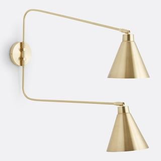 Lot 418  
            Chesterfield SR35 - Collection or Optional Delivery Available 

                
LA REDOUTE WALL LIGHT CONE STYLED IN BRASS FINISH/ DOUBLE LIGHT FIXTURE (LOCATION...