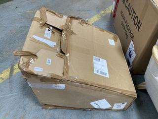 Lot 434  
            Chesterfield SR35 - Collection or Optional Delivery Available 

                
SWIVEL ACCENT CHAIR IN GREY(LOCATION: SR35)