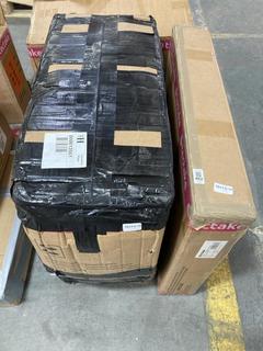 Lot 462  
            Chesterfield SR35 - Collection or Optional Delivery Available 

                
TECTAKE LUXARY OFFICE CHAIR TO INCLUDE 54X6 SINGLE DOG CRATE (LOCATION: SR35)