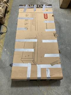 Lot 562  
            Chesterfield SR35 - Collection or Optional Delivery Available 

                
KETER WESTWOOD STORAGE BOX 64.4X29.9X6.8 INCHES (LOCATION: SR35)