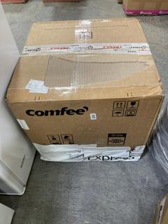 Lot 596  
            Chesterfield SR35 - Collection or Optional Delivery Available 

                
COMFEE DISHWASHER IN WHITE FINISH- MODEL NO- CDWMT305W- ORIGINAL RRP £150 (LOCATI...