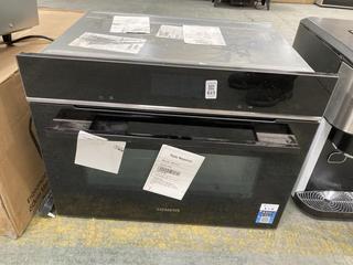 Lot 623  
            Chesterfield SR35 - Collection or Optional Delivery Available 

                
SIEMENS OVEN- MODEL NO- CM776GB1B1B/D3- MULTIFUNCTION OVEN IN BLACK- ORIGINAL RRP...