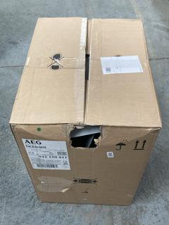 Lot 660  
            Chesterfield SR35 - Collection or Optional Delivery Available 

                
AEG SLIDING 60 CM CHIMNEY HOOD IN STAINLESS STEEL (LOCATION: SR35)