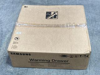 Lot 673  
            Chesterfield SR35 - Collection 

                
SAMSUNG 14CM HIGH WARMING DRAWER IN NAVY (COLLECTION ONLY) (LOCATION: SR35)