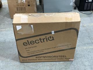 Lot 682  
            Chesterfield SR35 - Collection 

                
ELECTRIQ 60CM STAINLESS STEEL GLASS VISOR HOOD (COLLECTION ONLY) (LOCATION: SR35)