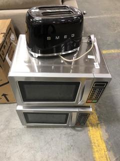 Lot 691  
            Chesterfield SR35 - Collection 

                
3 X ASSORTED ITEMS TO INCLUDE ELECTRIQ MICROWAVE OVEN IN STAINLESS STEEL MODEL NO...