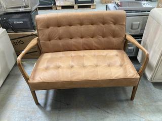 Lot 694  
            Chesterfield SR35 - Collection or Optional Delivery Available 

                
2 SEATER BROWN TAN LEATHER/WOOD FINISH BENCH (LOCATION: SR5)