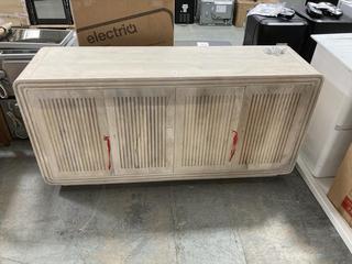 Lot 696  
            Chesterfield SR35 - Collection or Optional Delivery Available 

                
4 DOOR TV UNIT NATURAL WOOD ROUNDED SIDE EDGES (LOCATION: SR35)