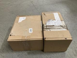 Lot 702  
            Chesterfield SR35 - Collection or Optional Delivery Available 

                
DOUCHE KIT WITH THERMOSTATIC VALVE TO INCLUDE 2 TONE BATH MIXER TAP (LOCATION: SR35)