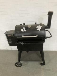 Lot 704  
            Chesterfield SR35 - Collection or Optional Delivery Available 

                
BOSS GRILL BBQ IN BLACK WITH WOOD PELLETS SECTION (LOCATION: SR35)