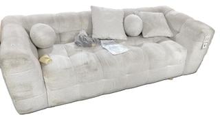 Lot 710  
            Chesterfield SR35 - Collection or Optional Delivery Available 

                
3 SEATER SOFA IN CREAM WITH TEXTURED FABRIC AND MATCHING CUSHIONS(LOCATION: SR35)