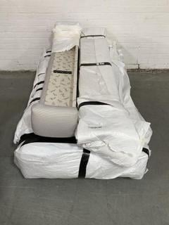 Lot 81  
            Chesterfield SR35 - Collection 

                
PALLET OF ASSORTED ITEMS TO INCLUDE BED FOOT BASE IN CREAM (COLLECTION ONLY)(LOCA...