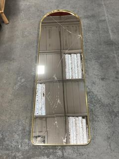 Lot 128  
            Chesterfield SR36 - Collection Only 

                
HOLWORTH ARCH MIRROR GOLD 450X35X1500MM - ITEM NO. 546795 - ORIGINAL RRP £144.95-...