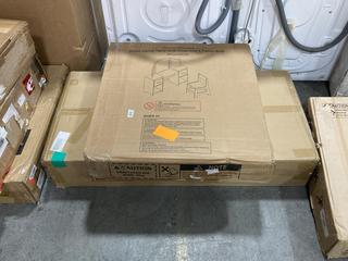 Lot 154  
            Chesterfield SR36 - Collection or Optional Delivery Available 

                
WHITE VANITY TABLE WITH CHAIR TO INCLUDE DRESSING TABLE IN WHITE (LOCATION: SR36 A4)