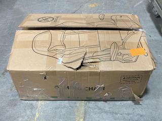 Lot 321  
            Chesterfield SR36 - Collection or Optional Delivery Available 

                
GAMING CHAIR IN BLACK LEATHER (LOCATION: SR36 A3)