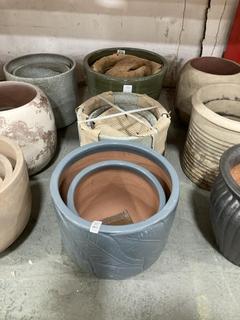 Lot 361  
            Chesterfield SR36 - Collection Only 

                
ASSORTED PLANT POTS TO INCLUDE PLANT POT IN GREY (COLLECTION ONLY) (LOCATION: SR3...