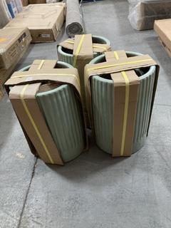 Lot 374  
            Chesterfield SR36 - Collection Only 

                
ASSORTED PLANT POTS IN GREEN (COLLECTION ONLY) (LOCATION: SR36 A3)