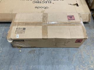 Lot 512  
            Chesterfield SR36 - Collection or Optional Delivery Available 

                
SONGMICS ELECTRIC HEIGHT ADJUSTABLE STANDING DESK (LOCATION: SR36 B2)