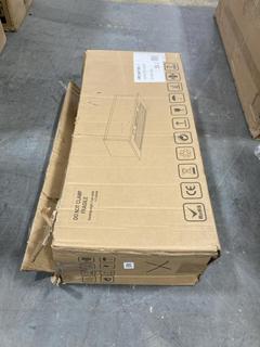 Lot 589  
            Chesterfield SR36 - Collection Only 

                
70CM CANOPY HOOD IN SILVER MODEL NO. - UBCAN70V.1 (COLLECTION ONLY) (LOCATION: SR...