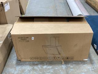 Lot 641  
            Chesterfield SR36 - Collection Only 

                
APELSON 90CM ANGLED GLASS COOKER HOOD - MOD NO ICON90H (COLLECTION ONLY ) (LOCATI...