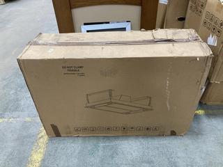 Lot 646  
            Chesterfield SR36 - Collection or Optional Delivery Available 

                
APELSON 110CM STAINLESS STEEL CEILING HOOD (LOCATION: SR36 B3)