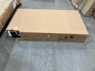 Lot 713  
            Chesterfield SR36 - Collection or Optional Delivery Available 

                
KETER STORE IT OUT PRIME STORAGE UNIT GREY WITH BLACK LID (LOCATION: SR36 B5)