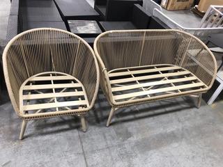 Lot 767  
            Chesterfield SR36 - Collection or Optional Delivery Available 

                
2 SEATER OUTDOOR SEAT IN GREEN TO INCLUDE SINGLE SEATER OUTDOOR CHAIR IN GREEN (L...