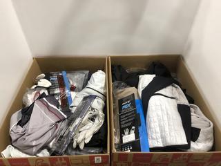 Lot 773  
            Chesterfield SR36 - Collection or Optional Delivery Available 

                
2 X ASSORTED BOX OF CLOTHES TO INCLUDE RIFE RX HYBRID GLOVE MENSLH MED WHITE (LOC...