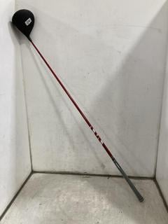 Lot 832  
            Chesterfield SR36 - Collection or Optional Delivery Available 

                
LAMKIN RED/BLACK/WHITE GOLF CLUB (LOCATION: SR36 B6)