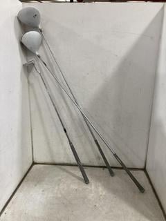 Lot 834  
            Chesterfield SR36 - Collection or Optional Delivery Available 

                
3 X ASSORTED ITEMS TO INCLUDE FAZER GOLF CLUB IN GREY/SILVER (LOCATION: SR36 B6)