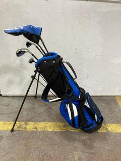 Lot 876  
            Chesterfield SR36 - Collection or Optional Delivery Available 

                
BEN ROSS JUNIOR GOLF BAG IN BLUE/BLACK TO INCLUDE ASSORTED GOLF CLUBS (LOCATION: ...