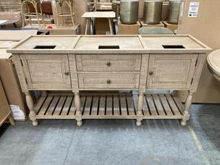 Lot 96  
            Chesterfield SR36 - Collection or Optional Delivery Available 

                
2 DOOR 2 DRAWER CONSOLE TABLE IN WOOD FINISH (LOCATION: SR36 A5)