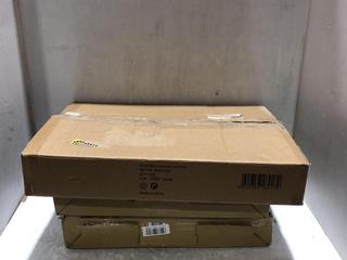 Lot 100  
            Chesterfield SR45 - Parcel Delivery Only 

                
3 X ASSORTED KITCHEN/APPLIANCES TO INCLUDE NINJA ZEROSTICK CLASSIC FRYING PAN (LO...