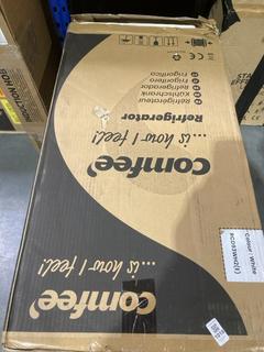 Lot 1018  
            Chesterfield SR45 - Parcel Delivery Only 

                
COMFEE RCD93WH2 UNDER COUNTER FRIDGE WITH COOL BOX (LOCATION: I8)