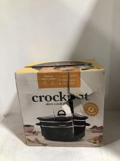 Lot 1073  
            Chesterfield SR45 - Parcel Delivery Only 

                
CROCKPOT MANUAL SLOW COOKER 6.5L & MORPHY RICHARDS CASSINI 4-SLICE TOASTER MOONLE...