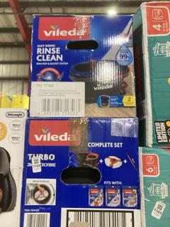 Lot 1100  
            Chesterfield SR45 - Parcel Delivery Only 

                
2 X VILEDA MOP ITEMS TO INCLUDE VILEDA EASY RINSE CLEAN SPIN MOP & BUCKET SYSTEM ...