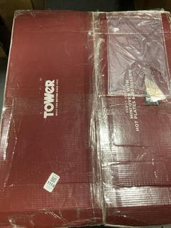 Lot 1114  
            Chesterfield SR45 - Parcel Delivery Only 

                
TOWER MINI OVEN WITH HOT PLATES & ROTISSERIE ORIGINAL RRP-£125 (LOCATION: H3)