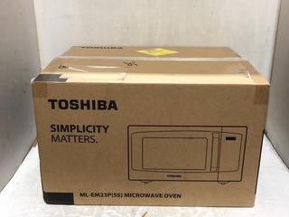 Lot 114  
            Chesterfield SR45 - Parcel Delivery Only 

                
TOSHIBA MICROWAVE OVEN ML-EM23P (LOCATION: T7)